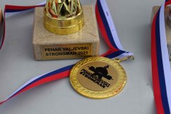 Valjevski-Strongmen-2