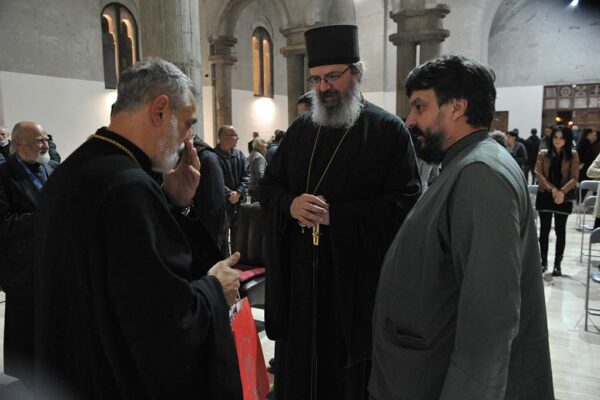Vladika Isihije i Dejan Tripković FOTO Dragan Krunić Objektiva.rs iz Valjeva