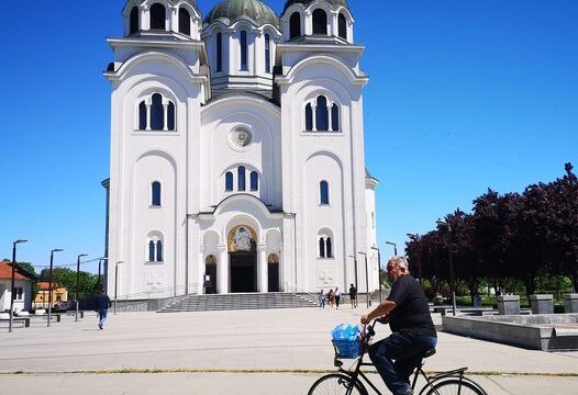Hram Vaskrsenja Hristovog u Valjevu foto Dragan Krunić Objektiva.rs