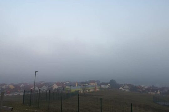 02.02.2021. magla ili smog u Valjevu, snimak sa mesta Vidikovac u Brdjanima