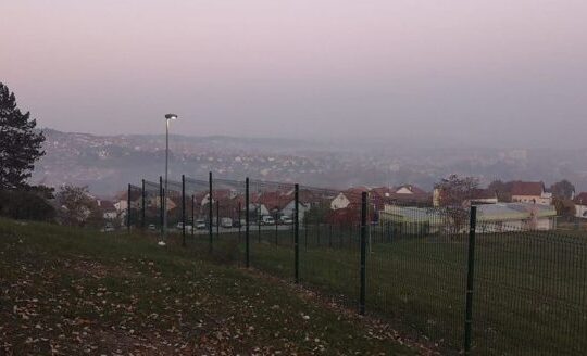 Smog sa Vidikovca prema gradu Valjevu