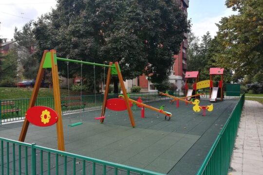 Dečji parkić eco igralište Valjevo Objektiva.rs oktobar 2021.