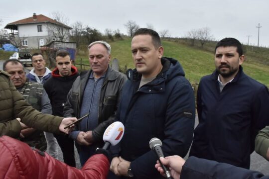 Valjevo Srbija Miličinica asfaltiranje pred izbore