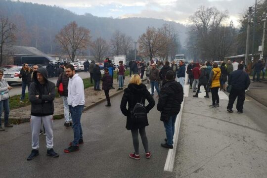 Valjevo protest uhapšeni Srećna ti blokada Srbijo foto Dragan Krunić