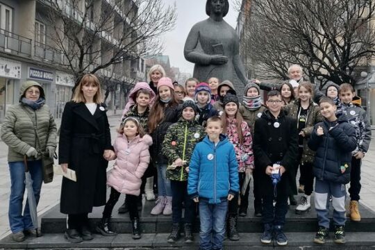 Valjevo Spomenik pesništvu u liku Desanke Maksimović