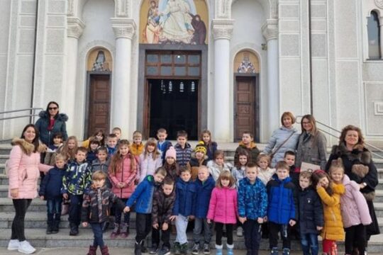 Valjevo Saborni Hram deca iz Kreativne radionice Pinokio