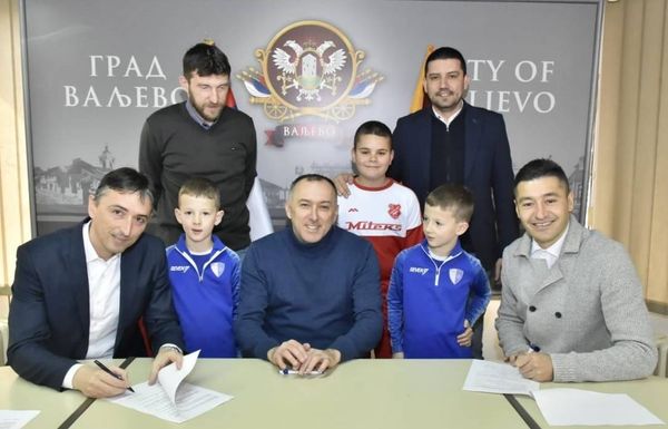 FK Budućnost - Krušik 2014 i FK Tešnjar potpisivanje sporazuma Objektiva.rs Valjevo