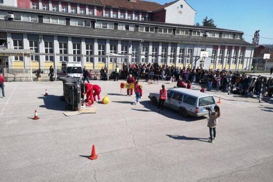 pokazna združena vežba u Tehničkoj školi u Valjevu Objektiva.rs foto Snežana Jakovljević Krunić