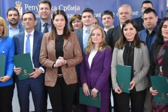 Ministarstvo za zaštitu životne sredine Irena V potpisani ugovori individualna ložišta Srbija Objektiva.rs Valjevo
