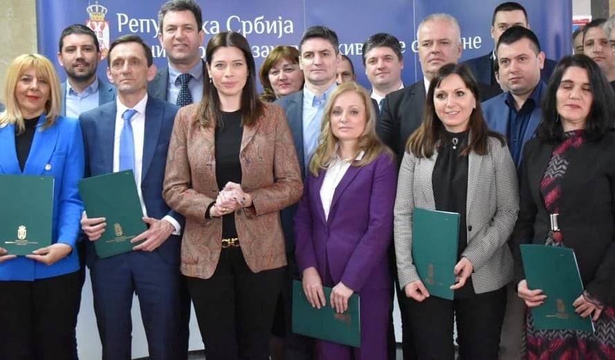 Ministarstvo za zaštitu životne sredine Irena V potpisani ugovori individualna ložišta Srbija Objektiva.rs Valjevo