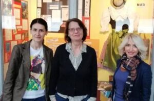 Nemački jezik Tehnička i Medicinska škola Valjevo Objektiva.rs profesorke Ivana Vujić i Dušica Rajevac sa Birgit Šojrer iz DSD programa