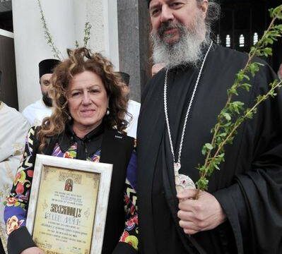 vladika Isihije i Vesna Lazić foto Dragan Krunić Objektiva.rs Valjevo