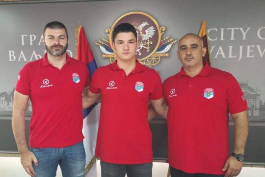Miloš Saković Aleksandar Kovačević dr Nebojša Stojaković Vaterpolo klub Valis 1. april 2022. godine pred utakmicu protiv VK Šabac Objektiva.rs Valjevo foto Snežana Jakovljević Krunić