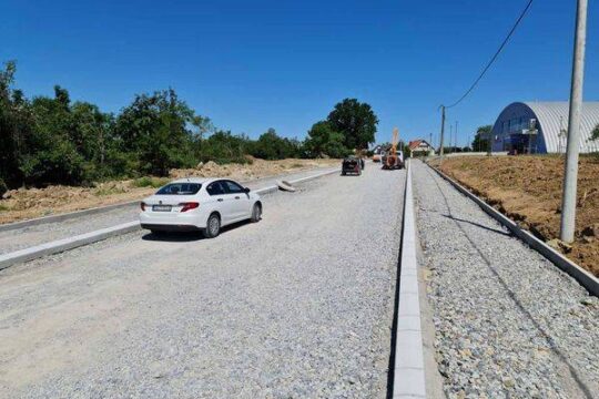 Izviđačka ulica u Lajkovcu 23 05 2022 foto Pristup objavila Objektiva.rs Valjevo