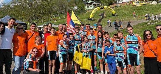 članovi Biciklističkog kluba BK Sputnjik Valjevo Objektiva.rs