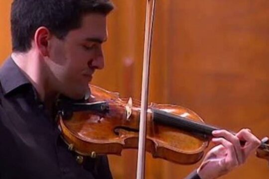 Dragan-Sredojevic-violinista-nagrada-za-najbolji-koncert-u-2021-godini-foto-sa-koncerta