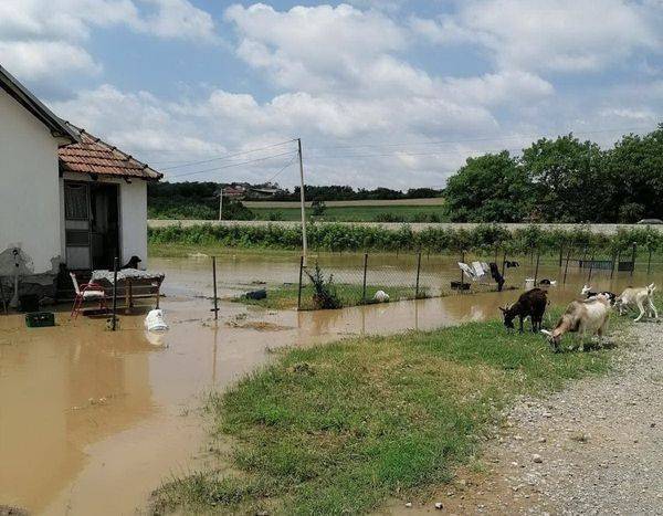 Lajkovac izlivanje Kolubare poplava jun 2022 obilne padavine vanredna situacija 2022