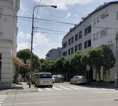 Pop-Lukina-ulica-raskrsnica-sa-Panticevom-prema-Karadordevoj Valjevo Objektiva.rs FOTO-Anja-Krunic