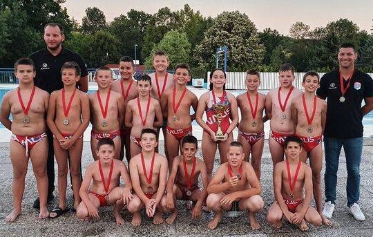 VK-Valis-selekcija-rodjeni-2010.-plasman-u-polufinale-srebrna-medalja-19-06-2022-foto-VK-Valis-Valjevo Objektiva.rs