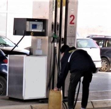 Benzinska pumpa nafta poskupljenje Srbija Valjevo