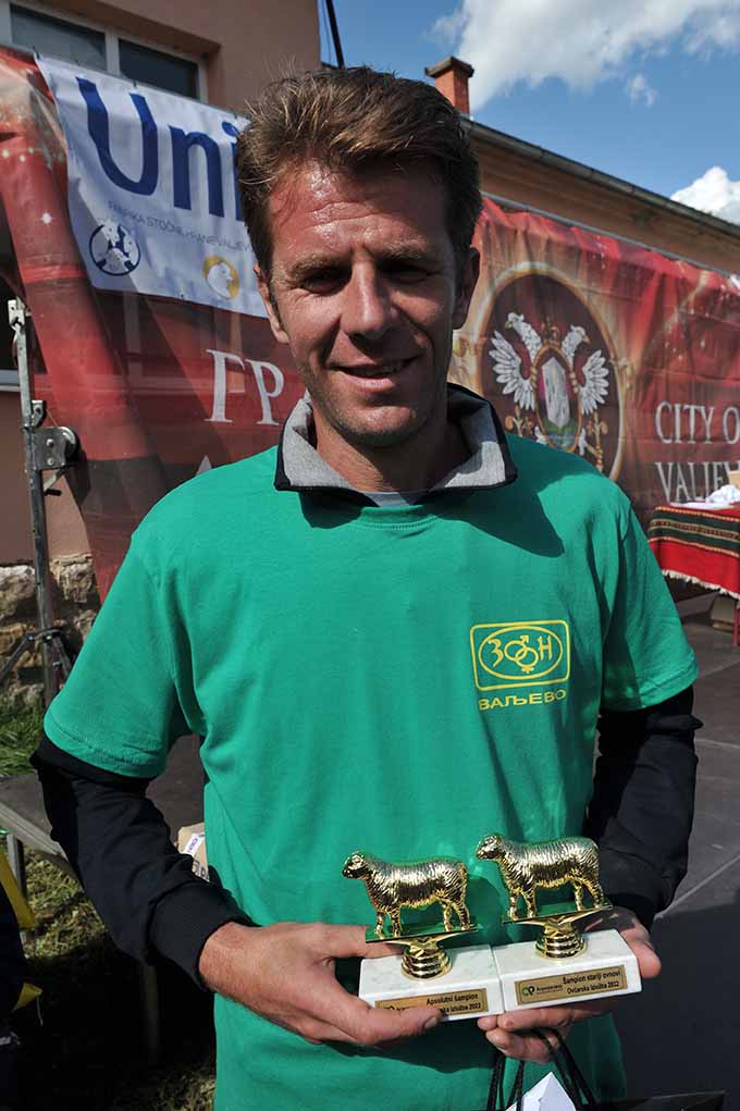 Aleksandar Stanarević ovčar FOTO Dragan Krunić Objektiva.rs
