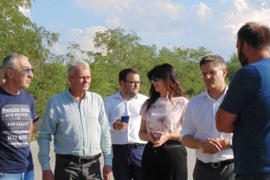 Narodna-stranka-Vuk-Jeremic-i-profesor-Milos-M-6-9-2022-Pastric-Mionica-odbornici-NS Objektiva.rs Valjevo