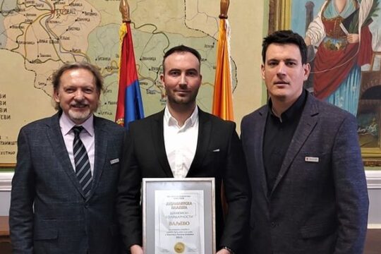 Nagrada-Crveni-krst-u-Pozarevcu-sampion-solidarnosti-davanje-krvi-22-12-2022 Objektiva.rs Valjevo