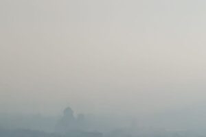 Aero zagađenje 03 12 2022 zagadjen vazduh smog Valjevo-03-12-2022-smog-FOTO-Dragan-Krunic-Objektiva.rs Valjevo