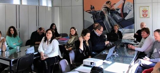 zavrsna-konferencija-projekta-EP-U-susret-klimatskoj-pravdi-na-VIPOSu-23-decembra-2022-godine-u-Valjevu-prenosi-Objektiva.rs-Valjevo.jpg