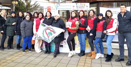 Crveni-krst-Red-Crost-Valjevo-akcija-duvanski-dim-Svaka-cigareta-smeta-31.-januar-FOTO-Snezana-Jakovljevic-Krunic-Objektiva.rs