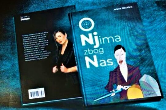 Jelena-Obucina-promocija-knjige-O-njima-zbog-nas-u-Tchardaku-prenosi-Objektiva.rs-iz-Valjeva