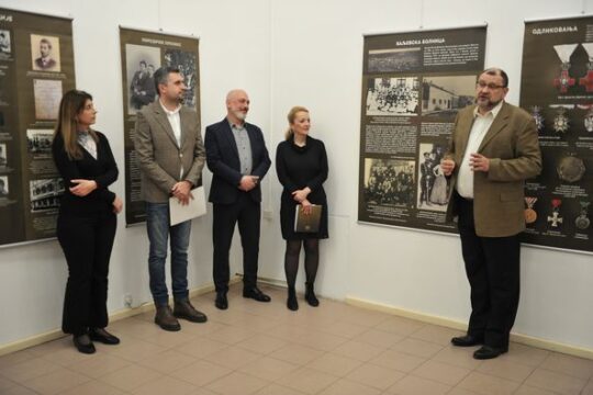 izlozba-o-dr-Milanu-Pecicu-u-Narodnom-muzeju-Valjevo-FOTO-Dragan-Krunic-Objektiva.rs