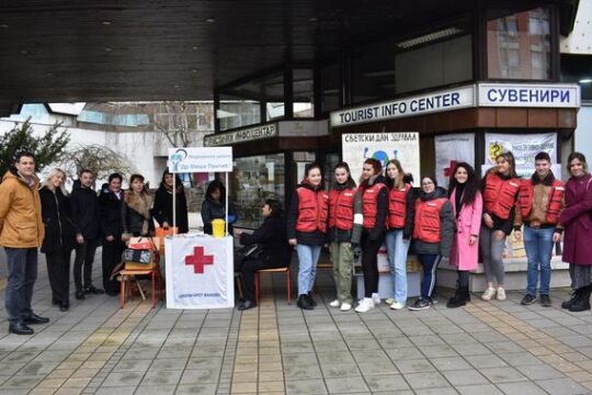 7.-april-Svetski-dan-zdravlja-preventivna-zdravstvena-akcija-na-Gradskomtrgu-u-Valjevu-prenosi-Objektiva.rs
