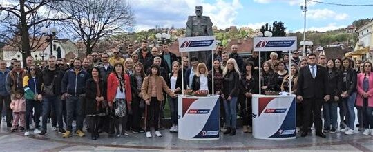 GrO-SNS-Valjevo-Akcija-na-Trgu-vojvode-Misica-prenosi-Objektiva.rs-iz-Valjeva