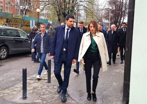 Gradonacelni-Valjeva-Lazar-Gojkovic-i-ministarka-rudarstva-i-energetike-Dubravka-Dedovic-FOTO-Snezana-Jakovljevic-Krunic-Objektiva.rs-iz-Valjeva