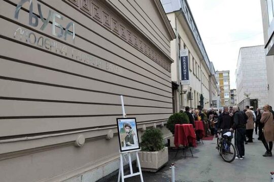 Moderna-galerija-Valjevo-izlozba-Dvojnost-portreta-Slavka-Krunica-FOTO-Dragan-Krunic-Objektiva.rs-vesti-Valjevo