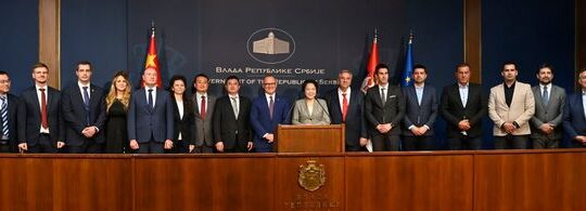 Projekat-Cista-Srbija-gradonacelnik-Valjeva-Lazar-Gojkovic-danas-u-Vladi-RS-potpisao-aneks-ministar-prenosi-Objektiva.rs-iz-Valjeva
