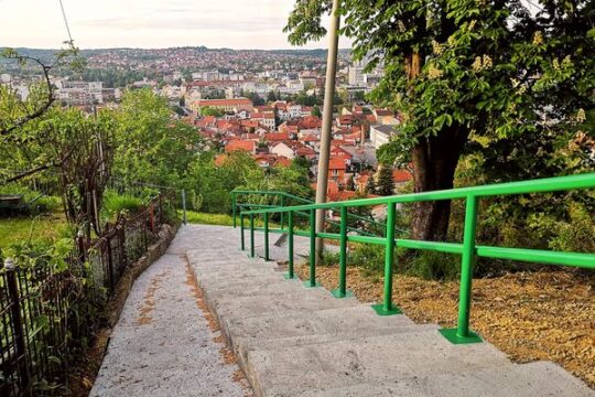 Stepenice-precica-Tesnjar-Vidikovac-Popare-Valjevo-FOTO-Snezana-Jakovljevic-Krunic-Objektiva.rs-iz-Valjeva