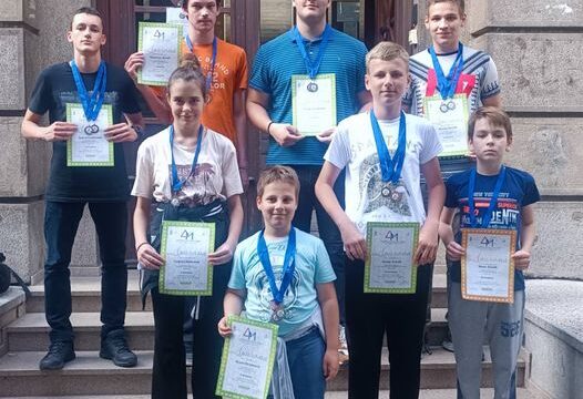 Valjevo-vesti-Objektiva-FOTO-Drustvo-matematicara-Valjevo-osvajaci-medalja-Kengur-bez-granica-jun-2023.