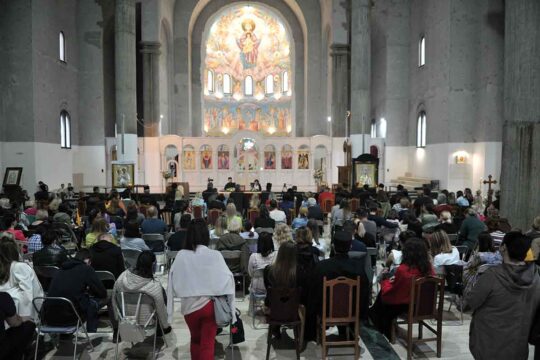 Valjevo vesti FOTO Dragan Krunić Objektiva.rs Tribina Agresija kod dece psihoterapeut dr Biljana Pirgić Saborni Hram Vaskrsenja Hristovog Valjevo jun 2023.