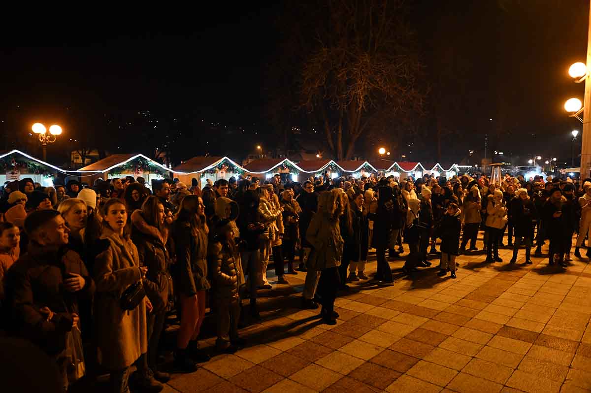 Festival-vina-i-rakije-publika-14-01-2024-Foto-Dragan-Krunic-Objektiva.rs-vesti-Valjevo