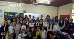 FOTO-IZVOR-Zeljka-Vidic-Ogledni-cas-OS-Andra-Savcic-i-Grcka-ucesnici-u-Valjevu-16-12-2024