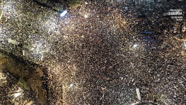 VLASNIK-FOTOGRAFIJE-Arhiv-javnih-skupova-Beograd-Slavija-studenti-komemorativno-protestni-skup-12-2024