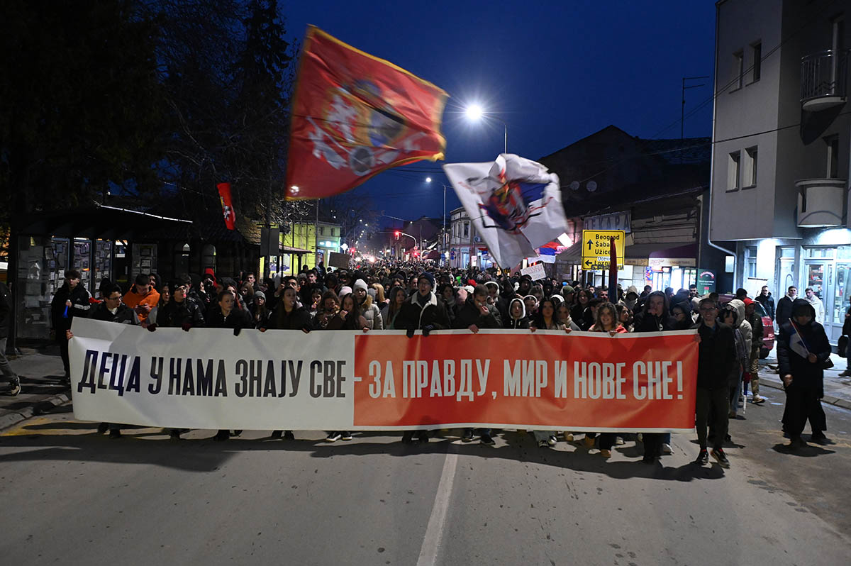 FOTO-Dragan-Krunic-Objektiva.rs-17-02-2025-gimnazijalci-protestna-setnja-Valjevo