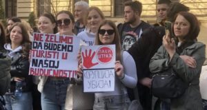 FOTO-Anja-Krunic za Objektiva.rs -12-03-2025-studenti-i-srednjoskolci-polaze-u-Beograd