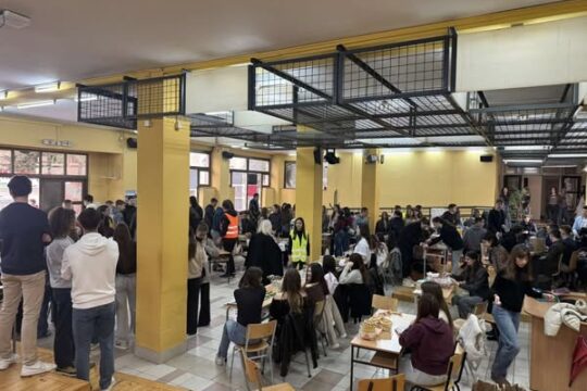 FOTO-Milica-T-25-03-2025-Gimnazijalci-humanitarna-akcija-za-dva-profesora-ucesnici