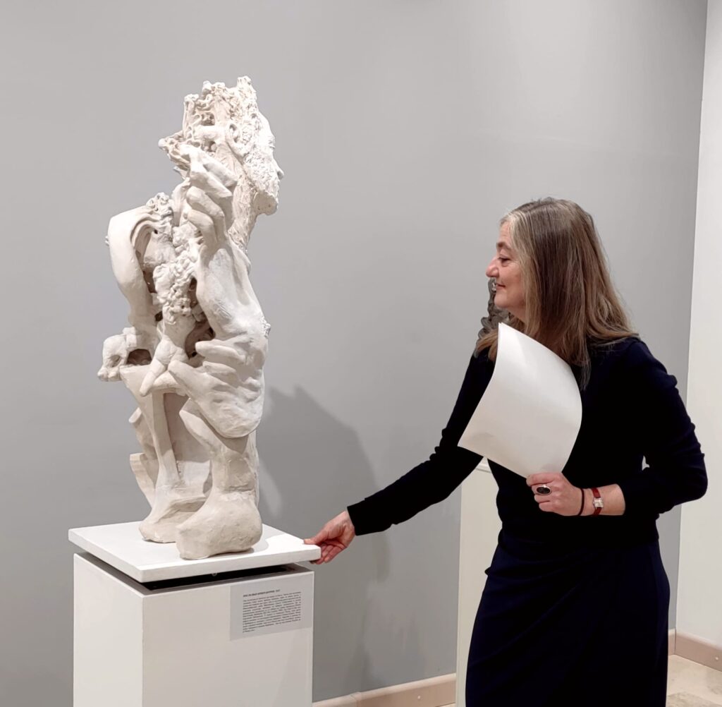 FOTO Snežana Jakovljević Krunić za Objektiva.rs vesti News Serbie 03 2025 prof. dr Adriana Popović autorsko vodjenje kroz izložbu u Modernoj galeriji Valjevo 5 ishodište u okretu