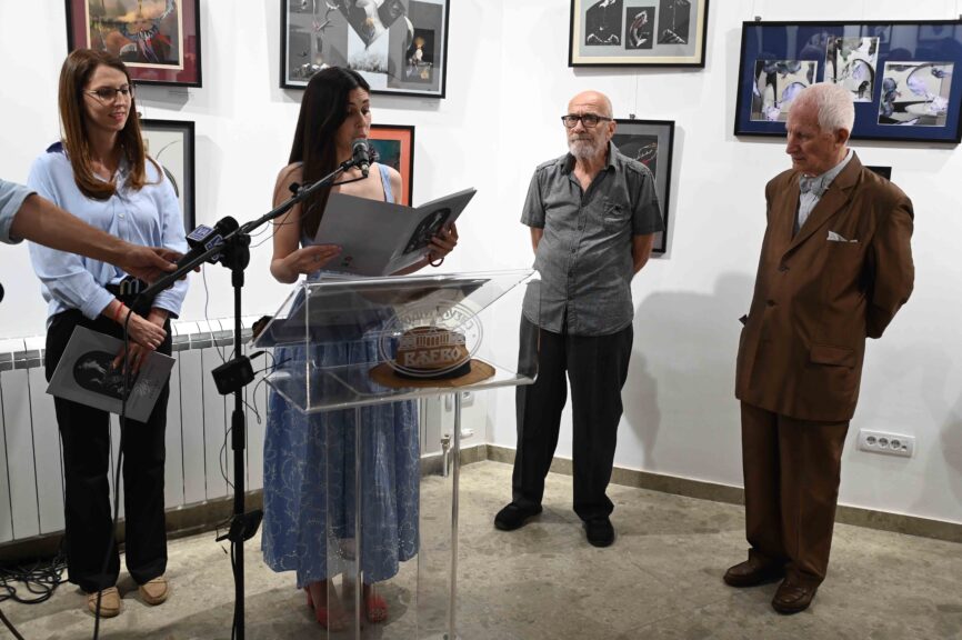 FOTO Dragan Krunić Objektiva.rs News 06 2025 izložba Moderna Marija Djurić, Iskra Brajović, Radoslav Golubović i Matija Bećković u Valjevu