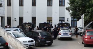 foto DoK Objektiva.rs news Valjevo Serbie Europe 26 07 2025 protest gradjana ispred tužilaštva 1