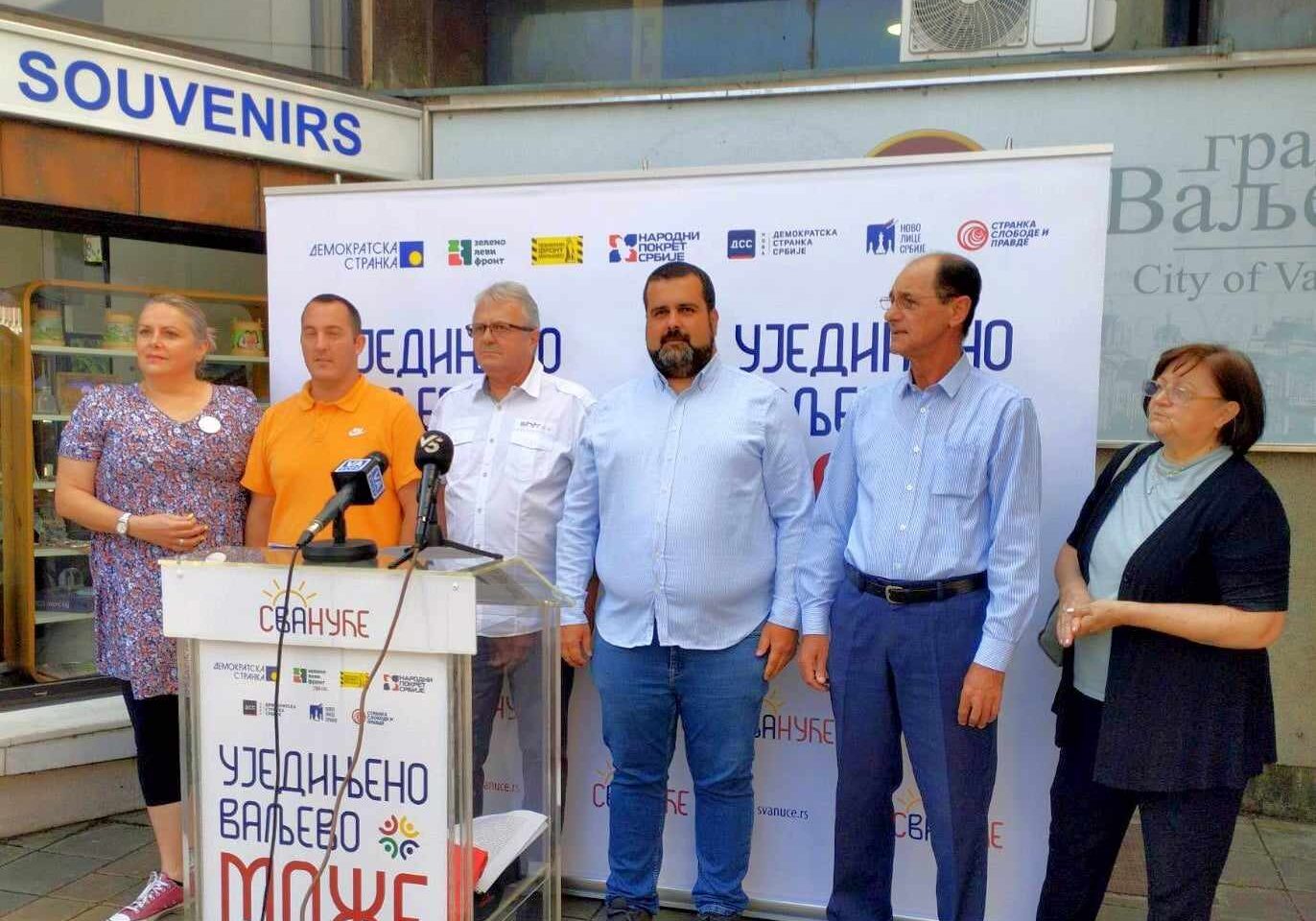 Kako poslanik, gradonačelnik, direktor iz vlasti brinu o deci i građanima Valjeva?